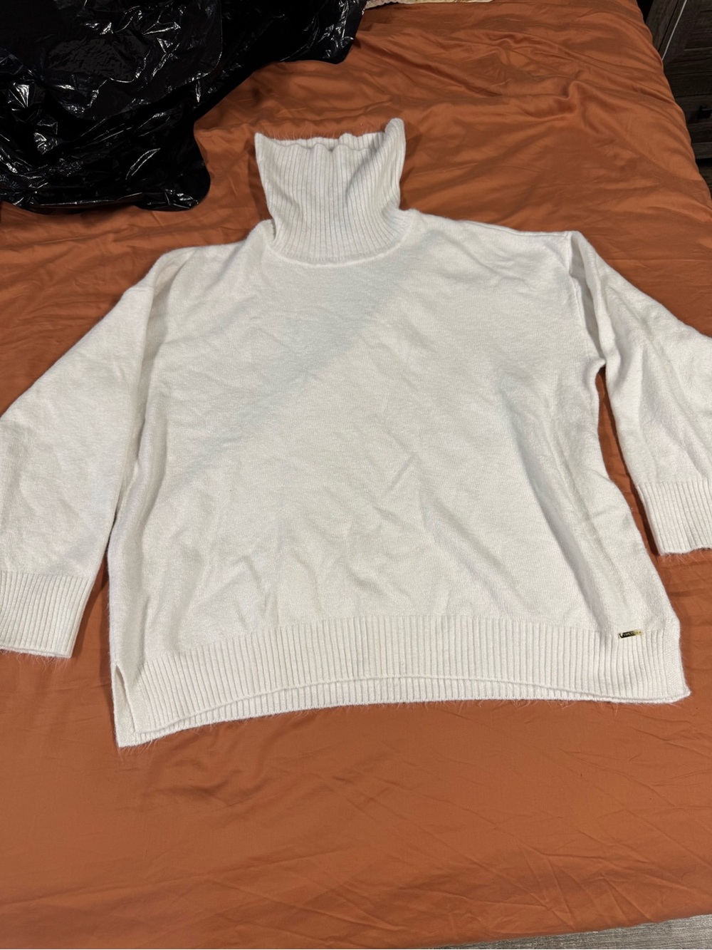 Anne Klein Cream Ribbed Turtleneck Sweater